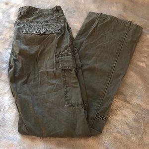 Women’s banana republic cargo pants
